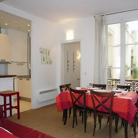 Des Tournelles - 6 Adults Apartamento *
